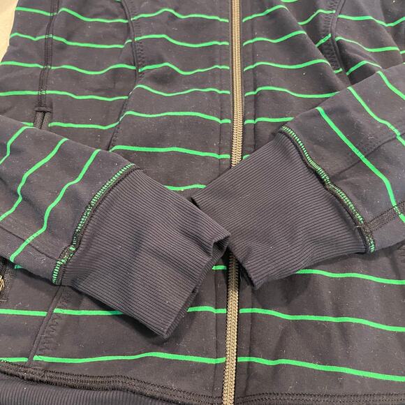 Lululemon women's striped athletic zip jacket size 4 navy green full zip workout - Picture 13 of 14